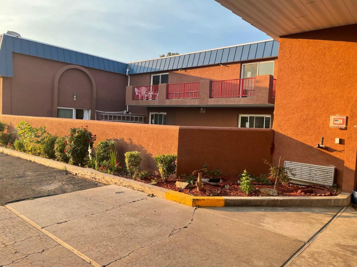 Val-U Inn Winnemucca Kültér fotó