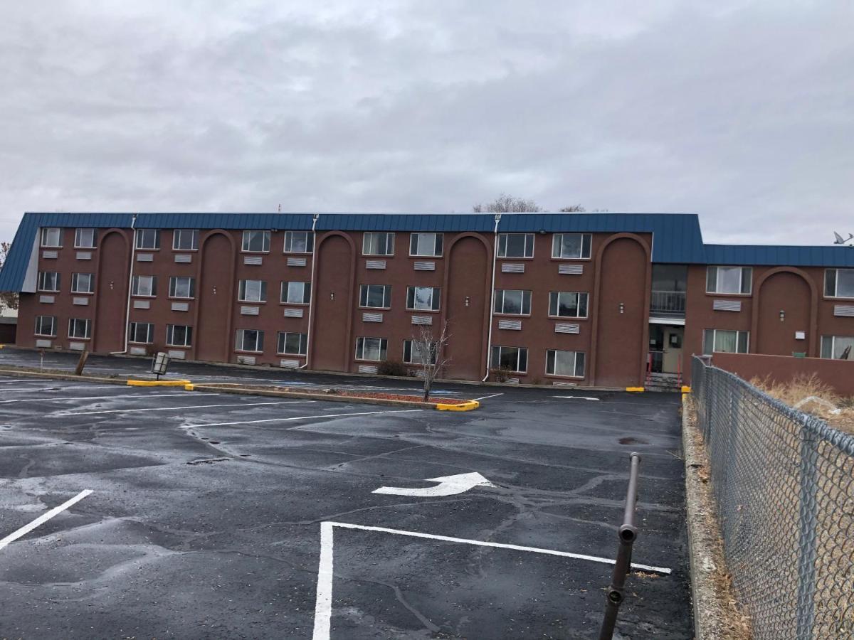 Val-U Inn Winnemucca Kültér fotó