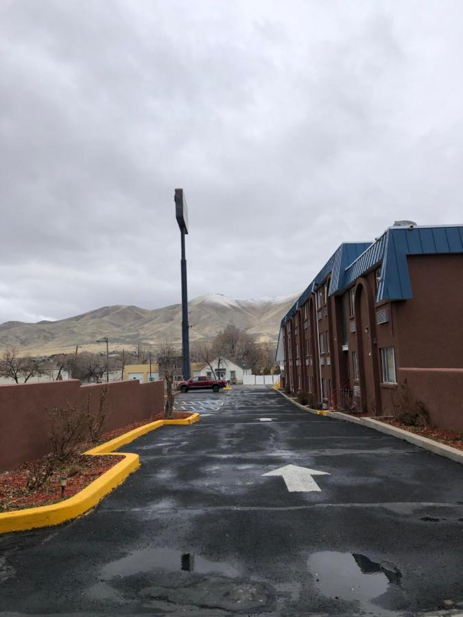 Val-U Inn Winnemucca Kültér fotó